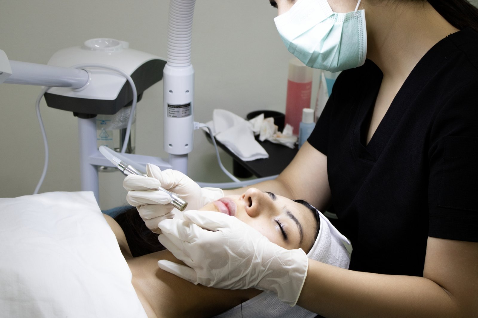 MEDICA F FACIAL 2